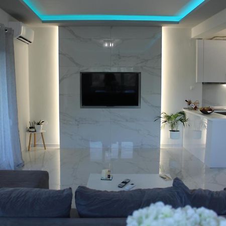Riviera Penthouse Apartment PalaiónTsiflíkion Екстериор снимка